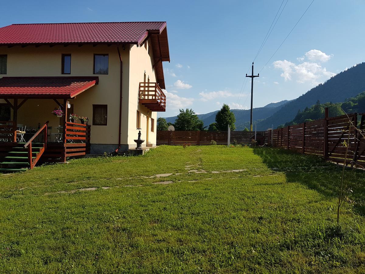 Vila Carmen Cazaci ภายนอก รูปภาพ
